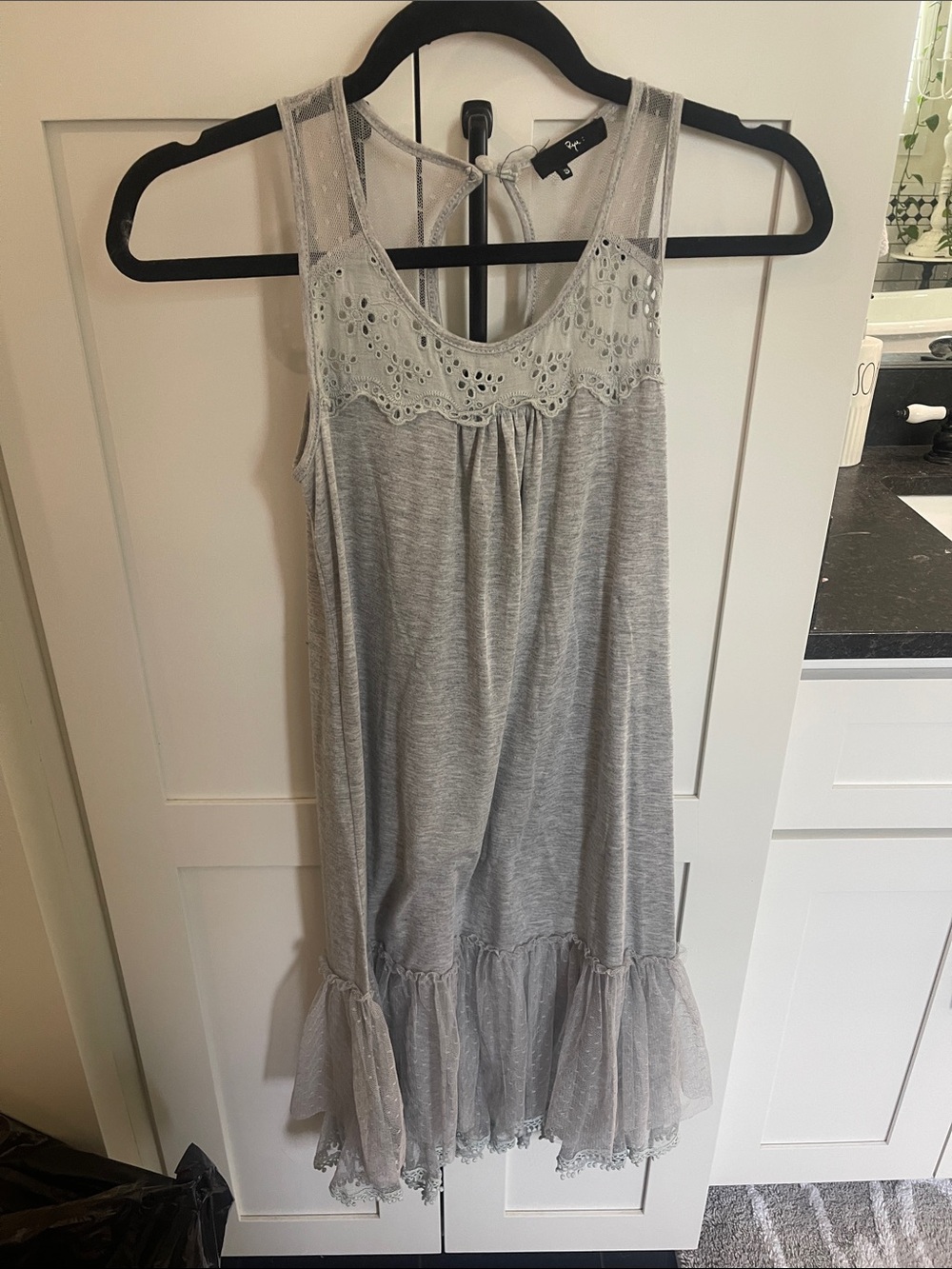 Rye Light Gray Sleeveless Lace-Trim Casual Dress